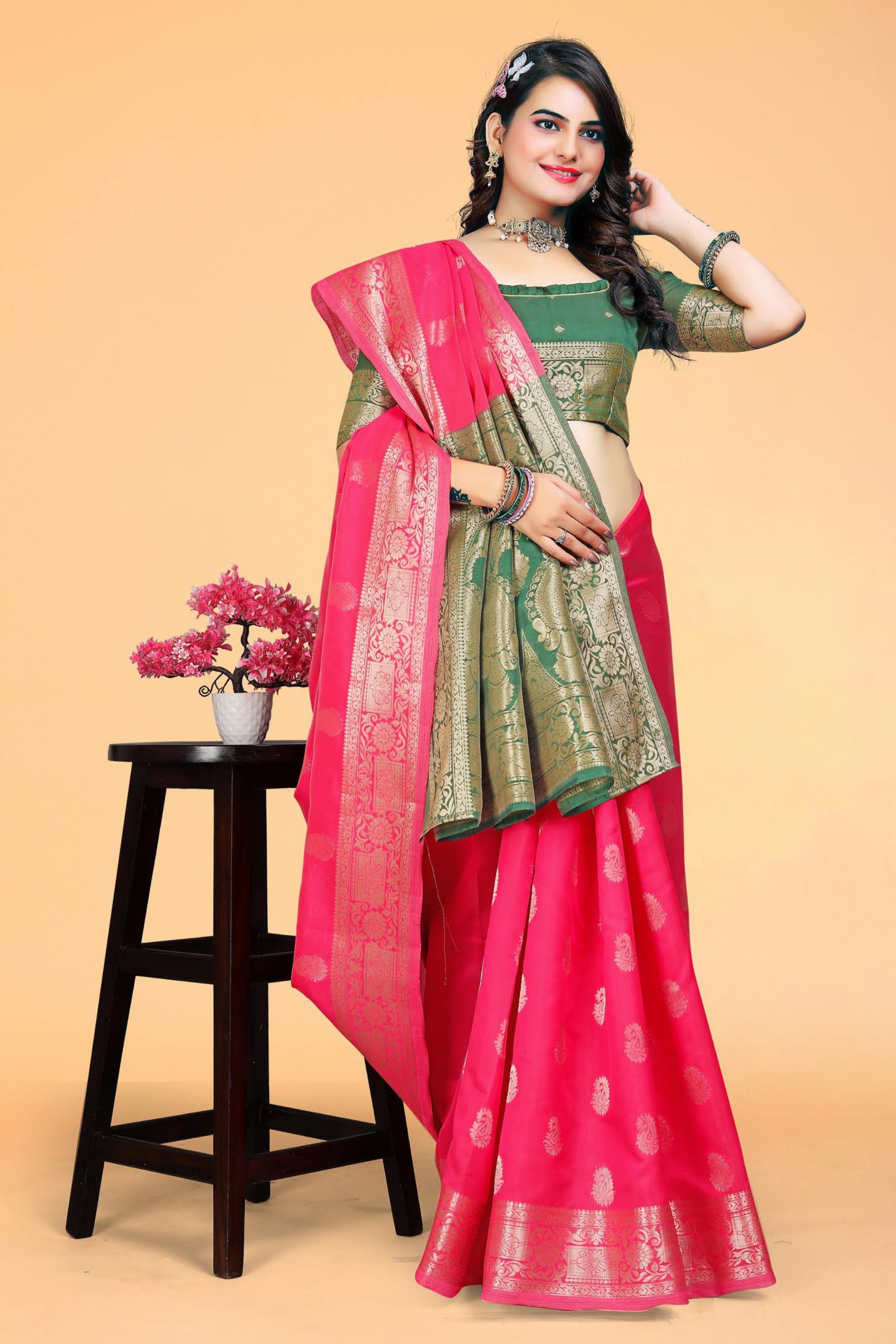 Bright Pink Silk Woven Kanjivaram Silk Saree