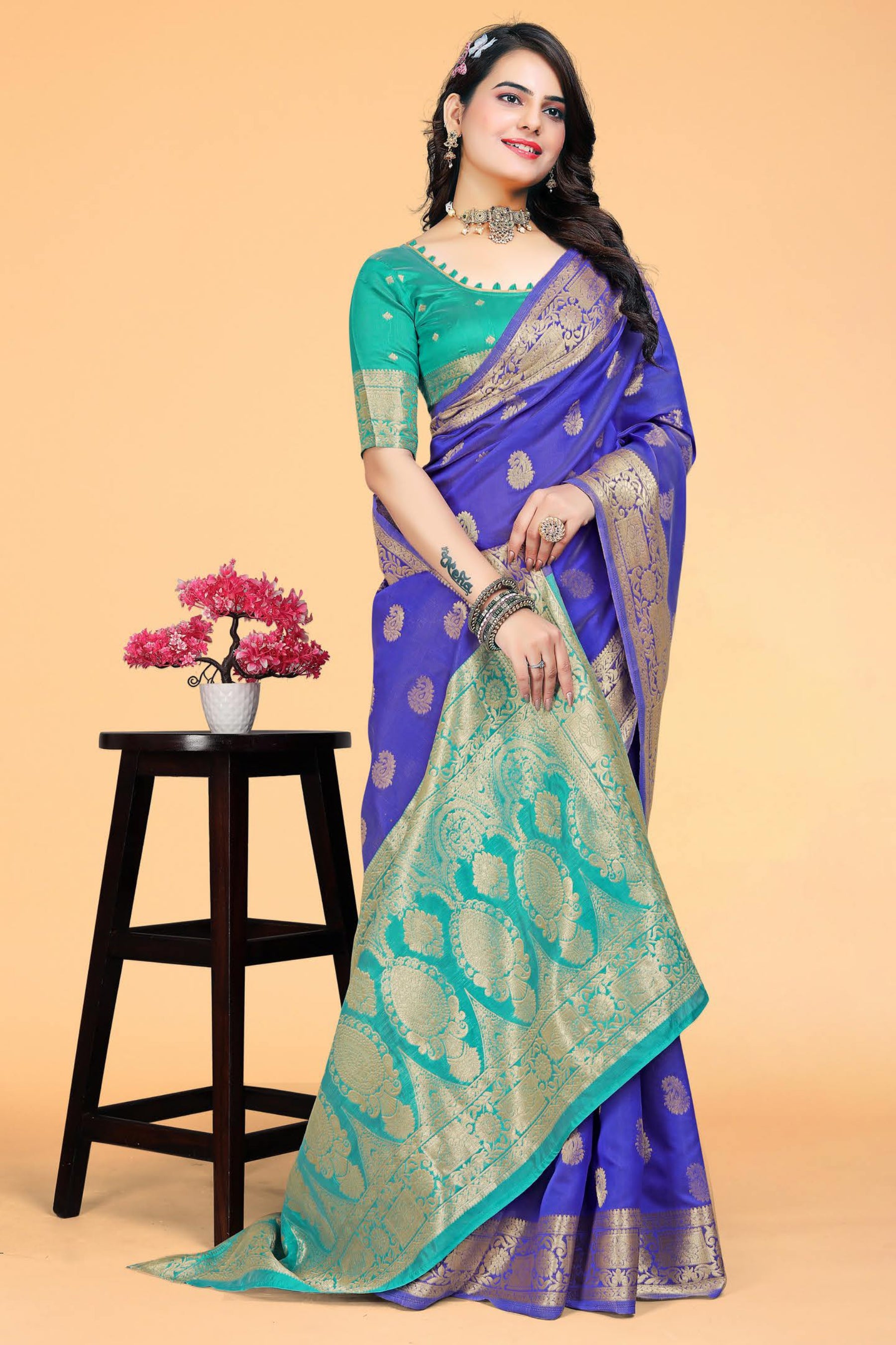 Woven Kanjivaram Dupion Silk Saree