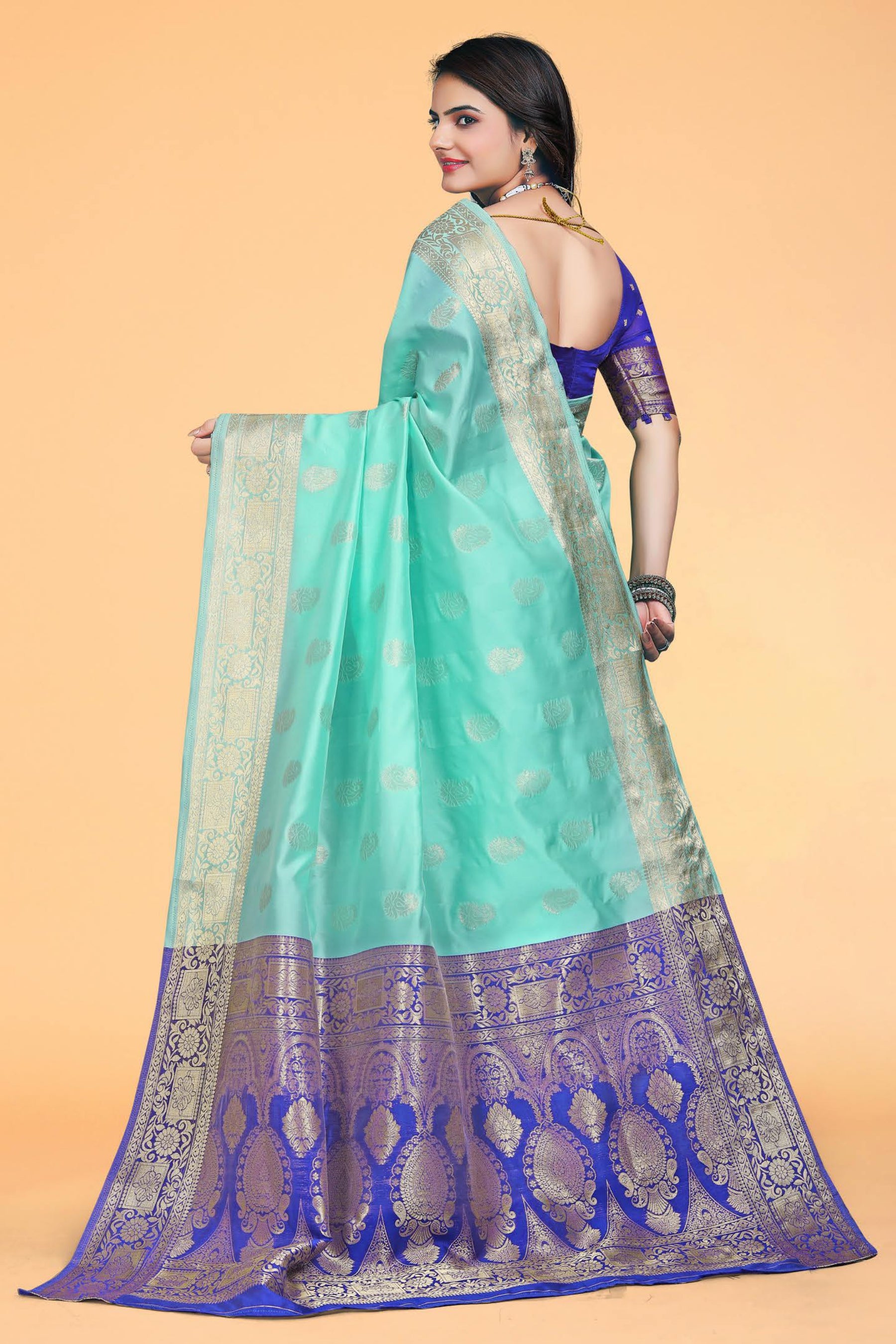 Blue Handloom Katan Pure Silk Saree With Blouse Piece