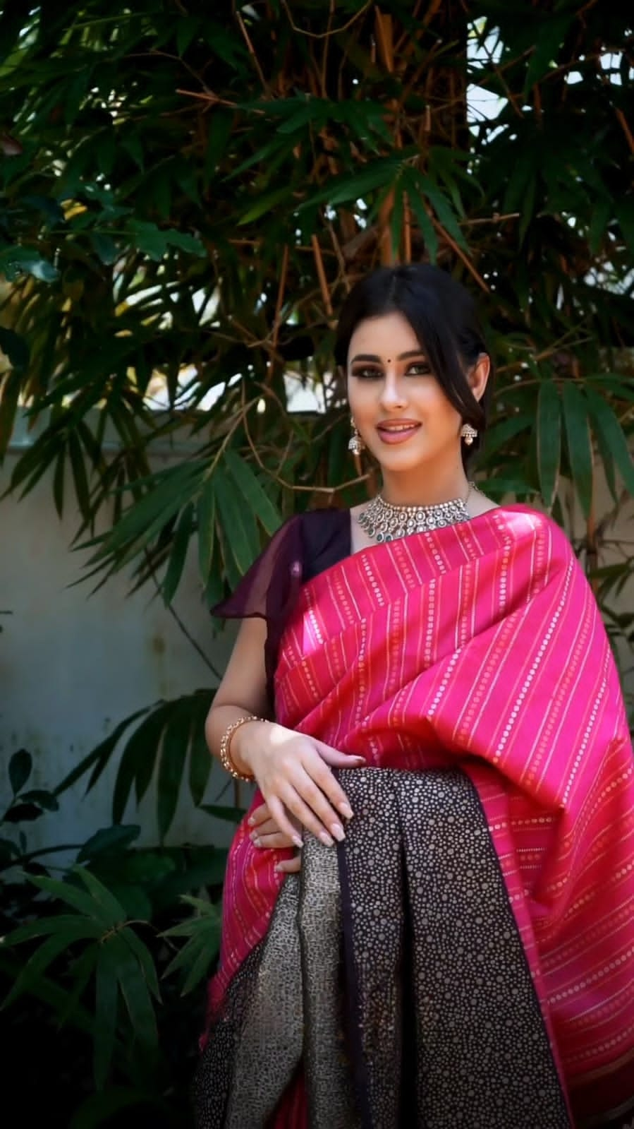 Wedani Pink Kanjivaram Silk Saree with Blouse Piece