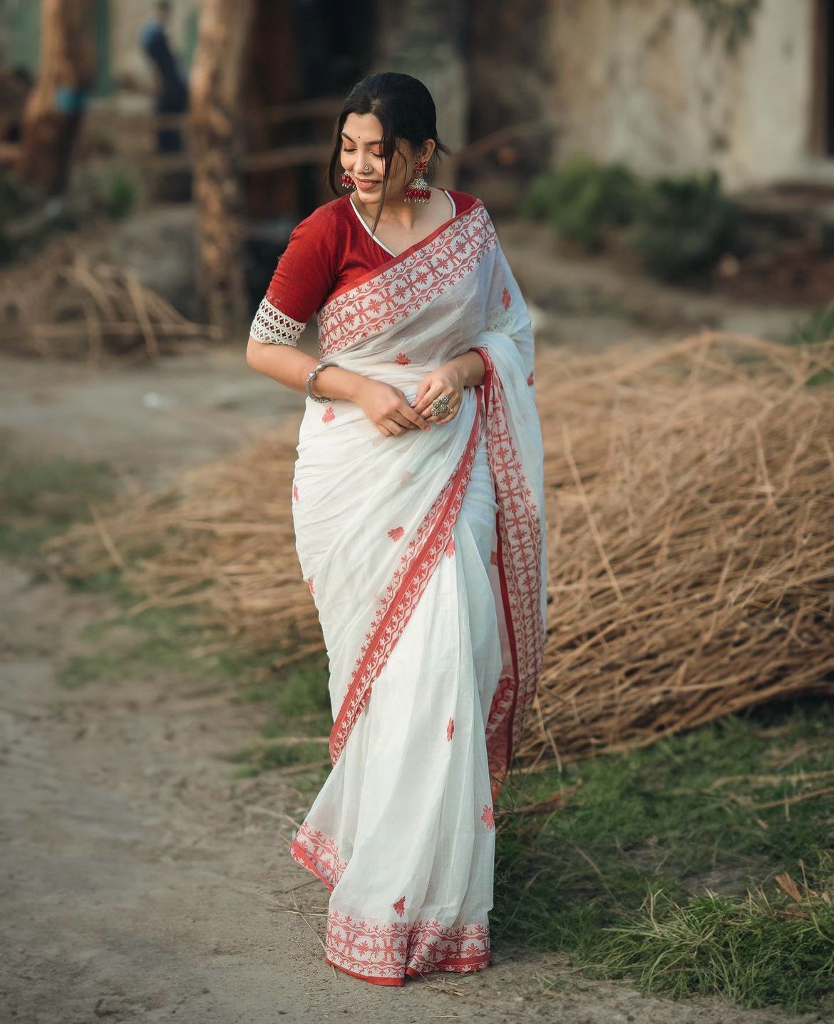 White Cotton Silk  Saree with Blouse Piece