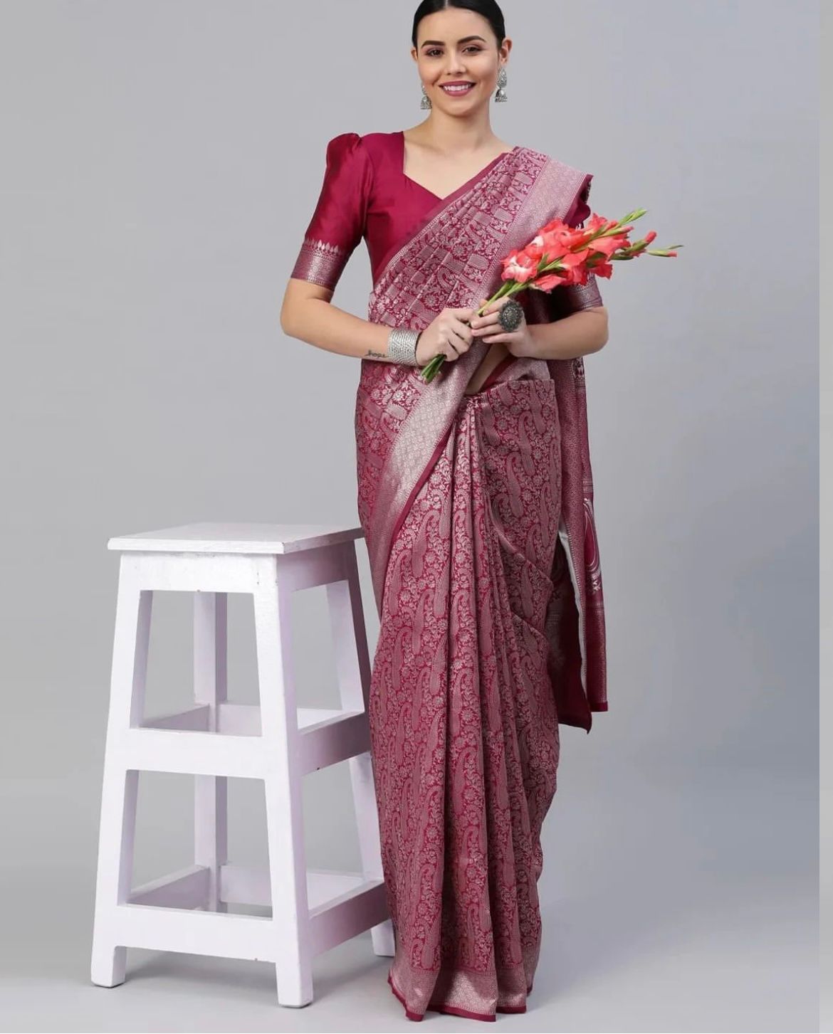 Women's Banarasi Silk Saree With Blouse Piece