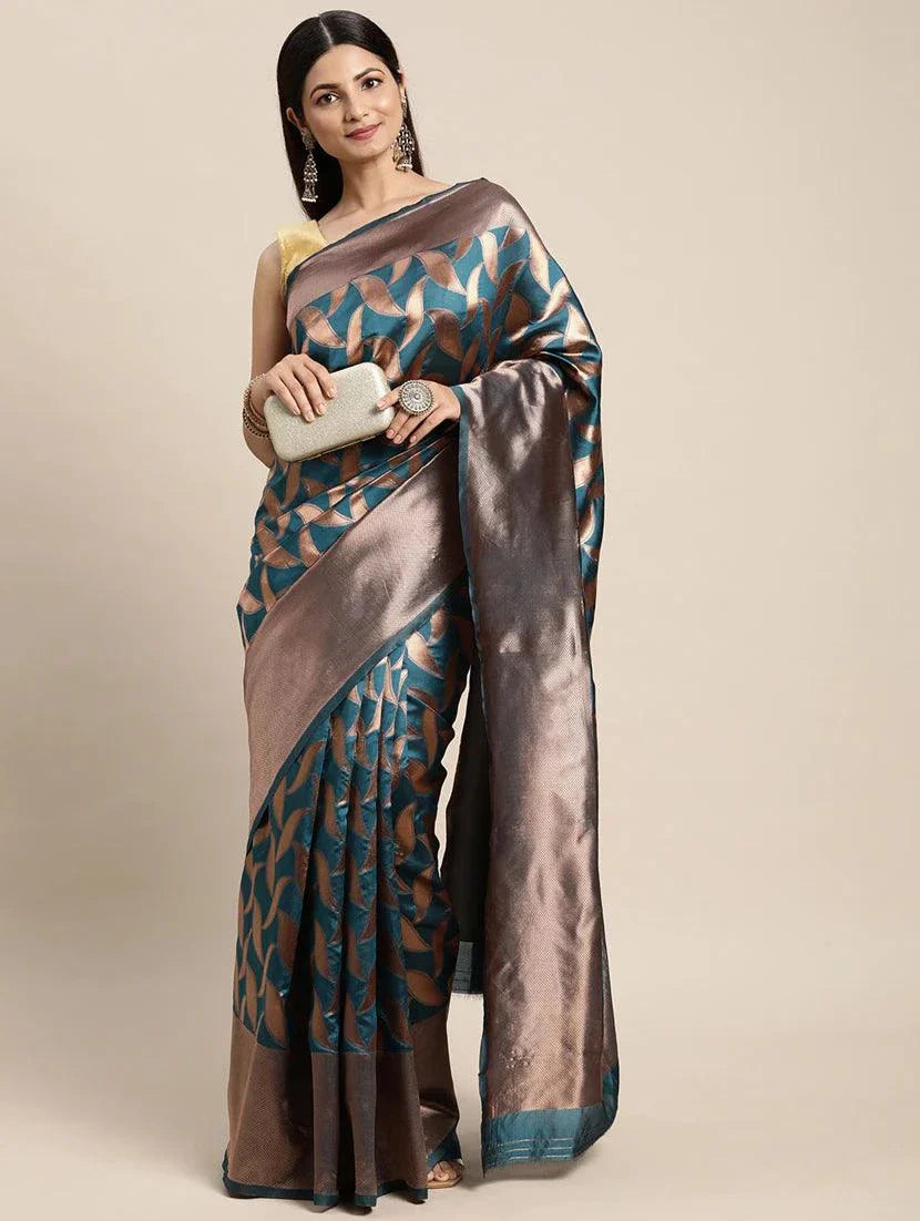 Rama Keri: Exquisite Kanjivarm Silk Saree in Vibrant Rama Color - Naari Silk 