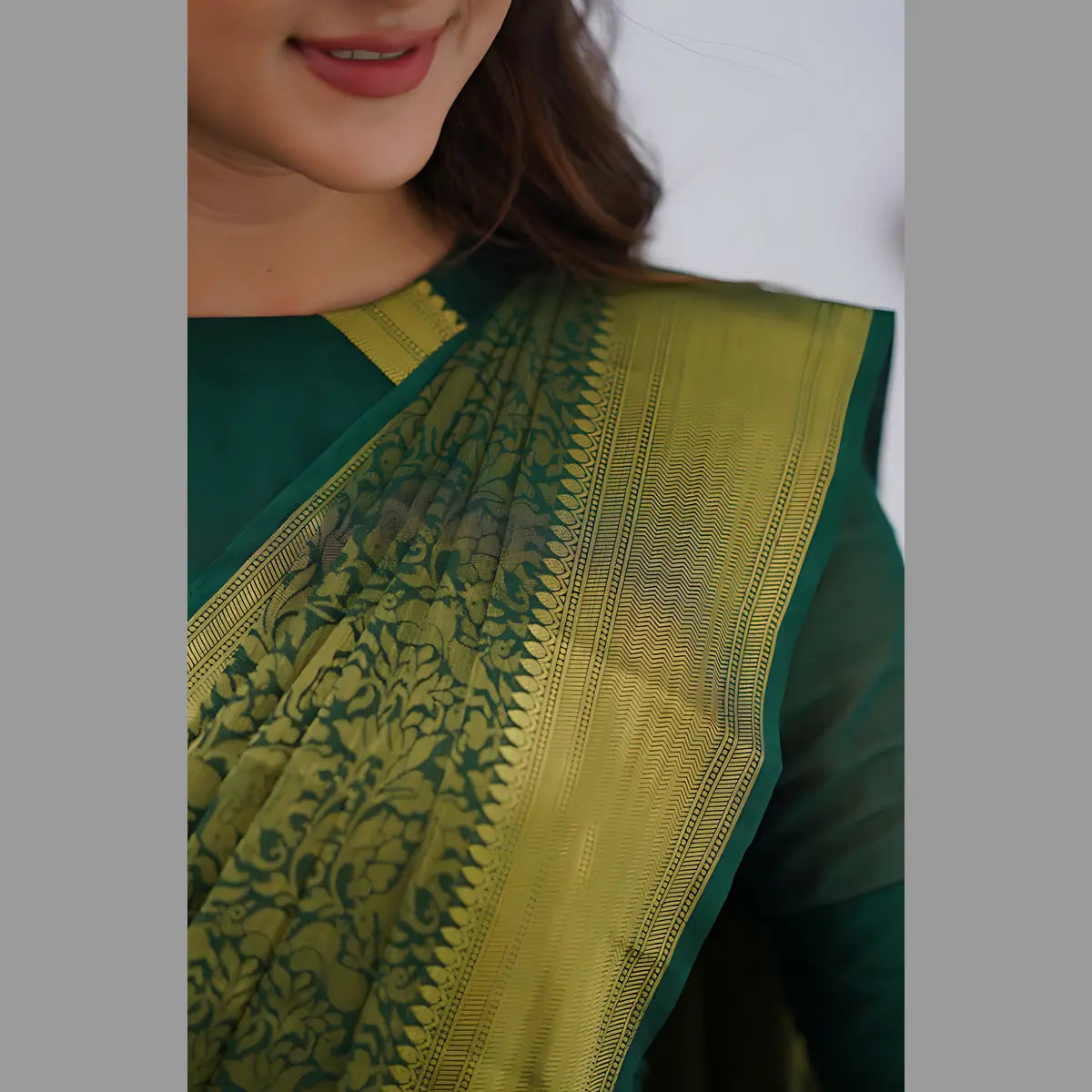 Radiant Dark Green Banarasi Silk Beauty