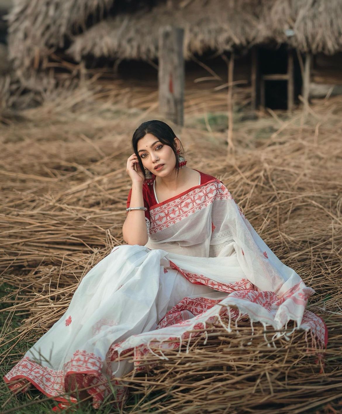 White Cotton Silk  Saree with Blouse Piece