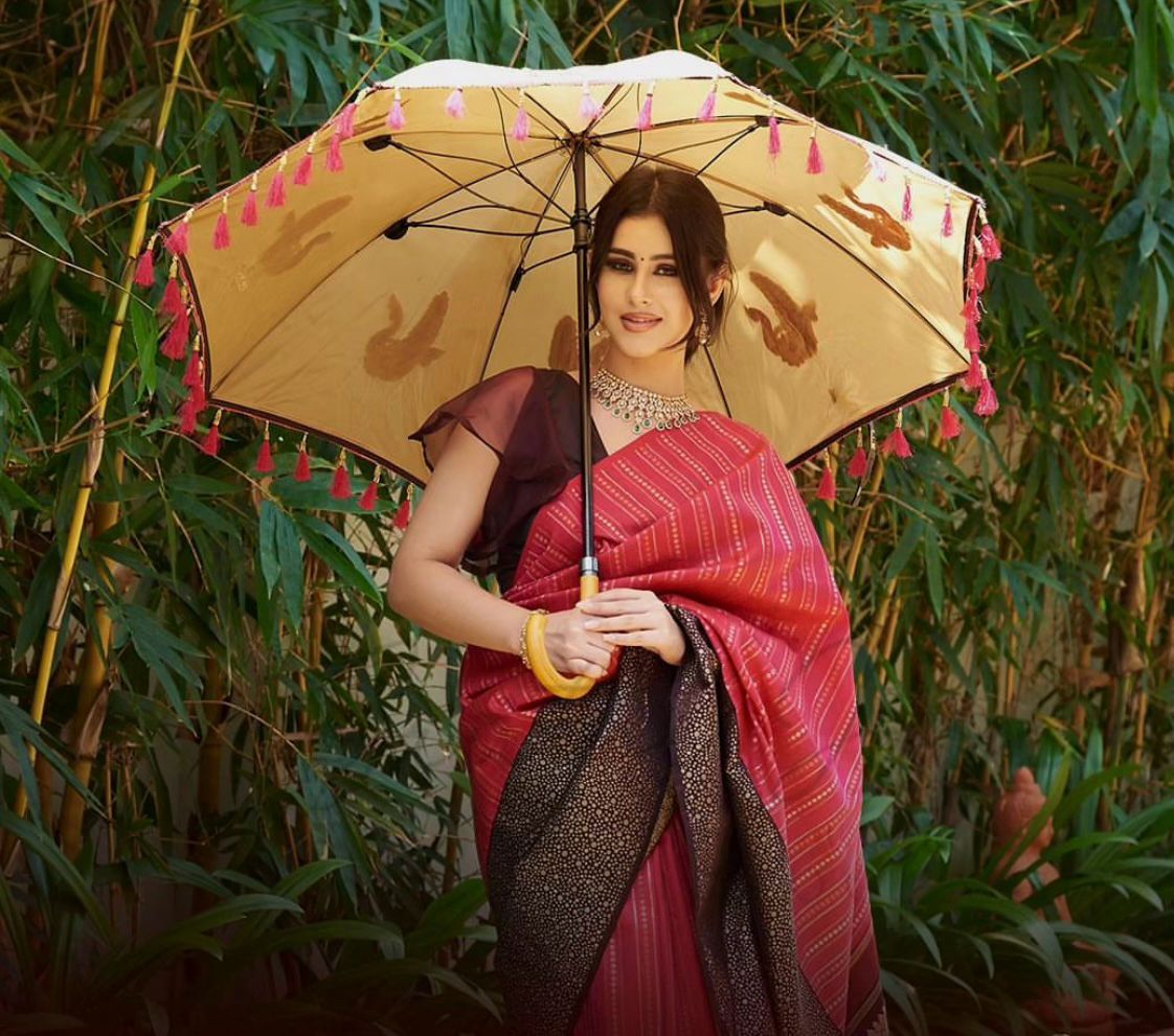 Wedani Pink Kanjivaram Silk Saree with Blouse Piece