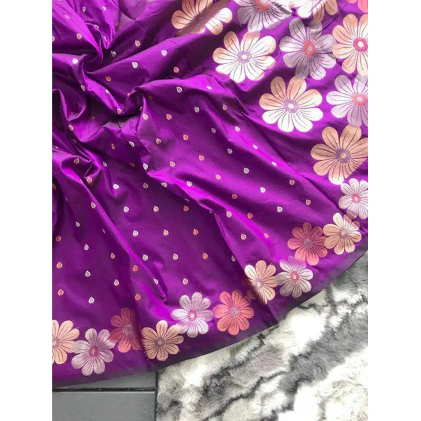 Vibrant Purple Silk Saree with Delightful Floral Weave 🌸