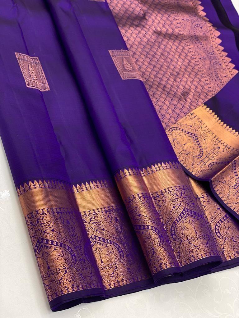 Mesmerizing Blue Square Design Saree with Blouse Piece - Naari Silk 