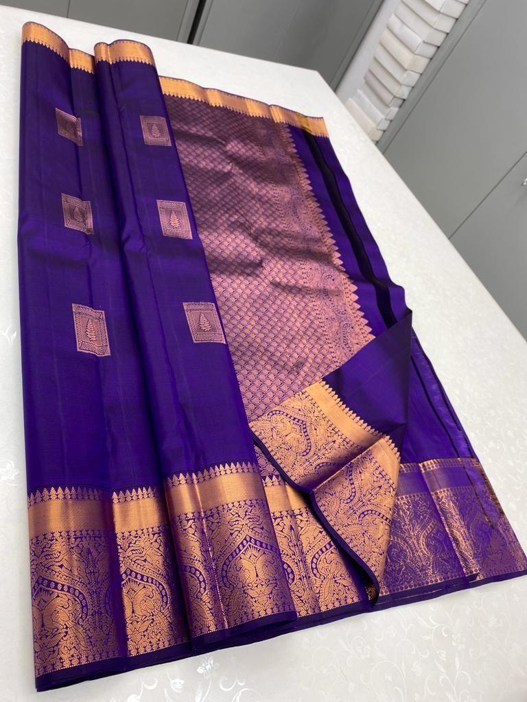 Mesmerizing Blue Square Design Saree with Blouse Piece - Naari Silk 