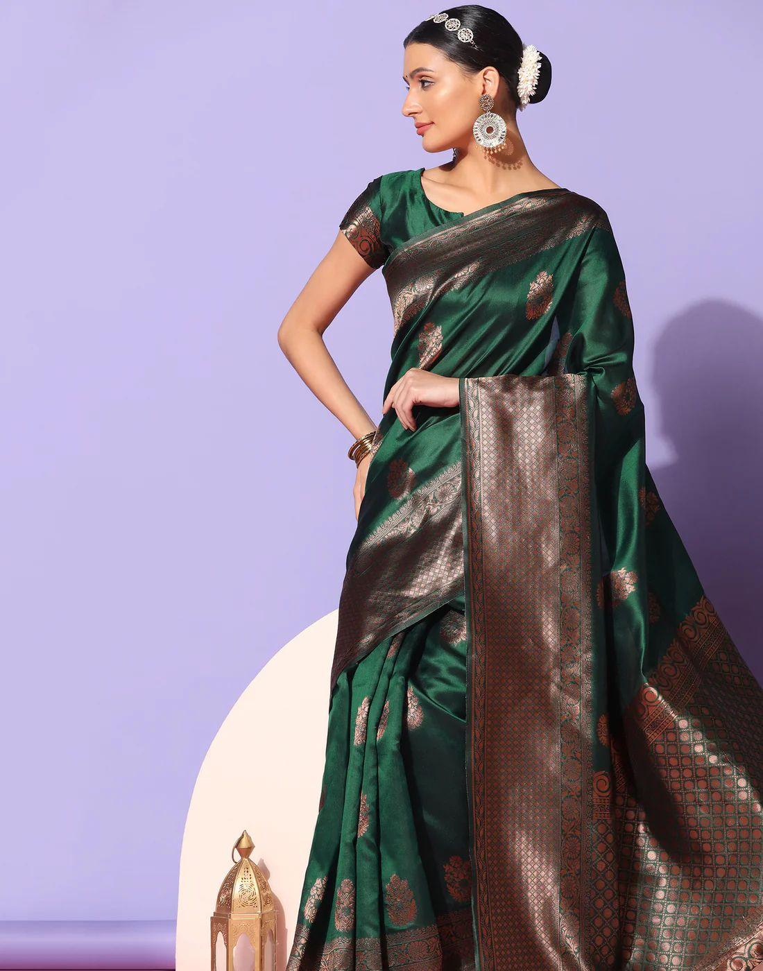 Radiant Green Saree with Charming Pink Palla - Naari Silk 