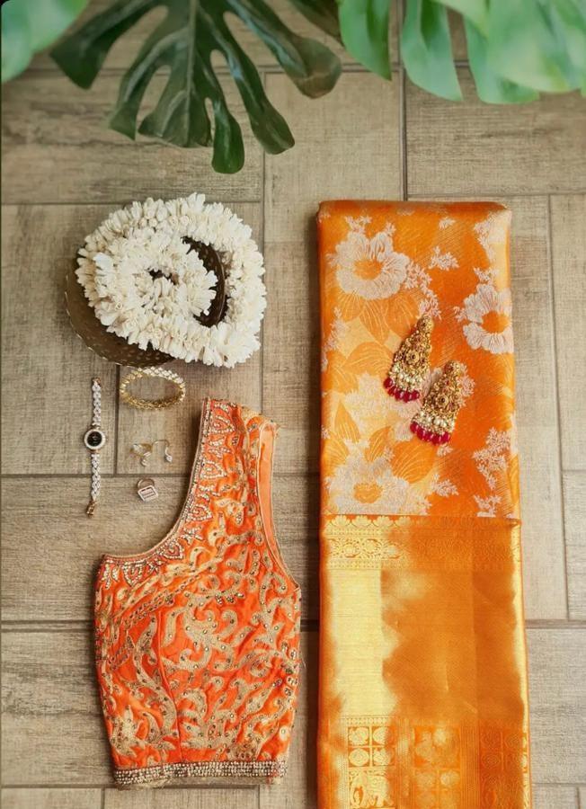 Elegant Orange Floral Kanjivaram Silk Saree for Radiant Charm - Naari Silk 