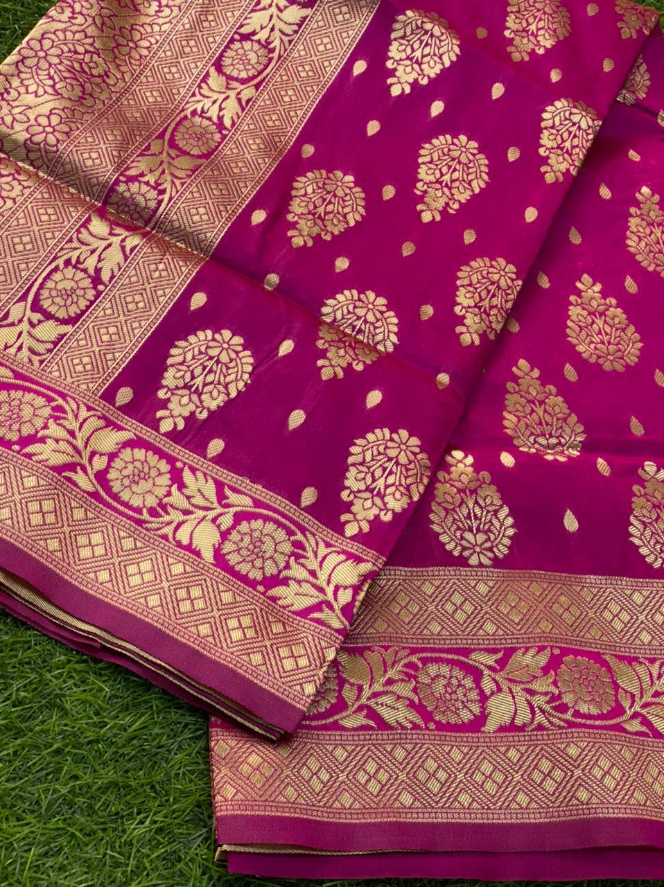 Pink Butta Patti Saree: Timeless Charm for Festive Occasions - Naari Silk 