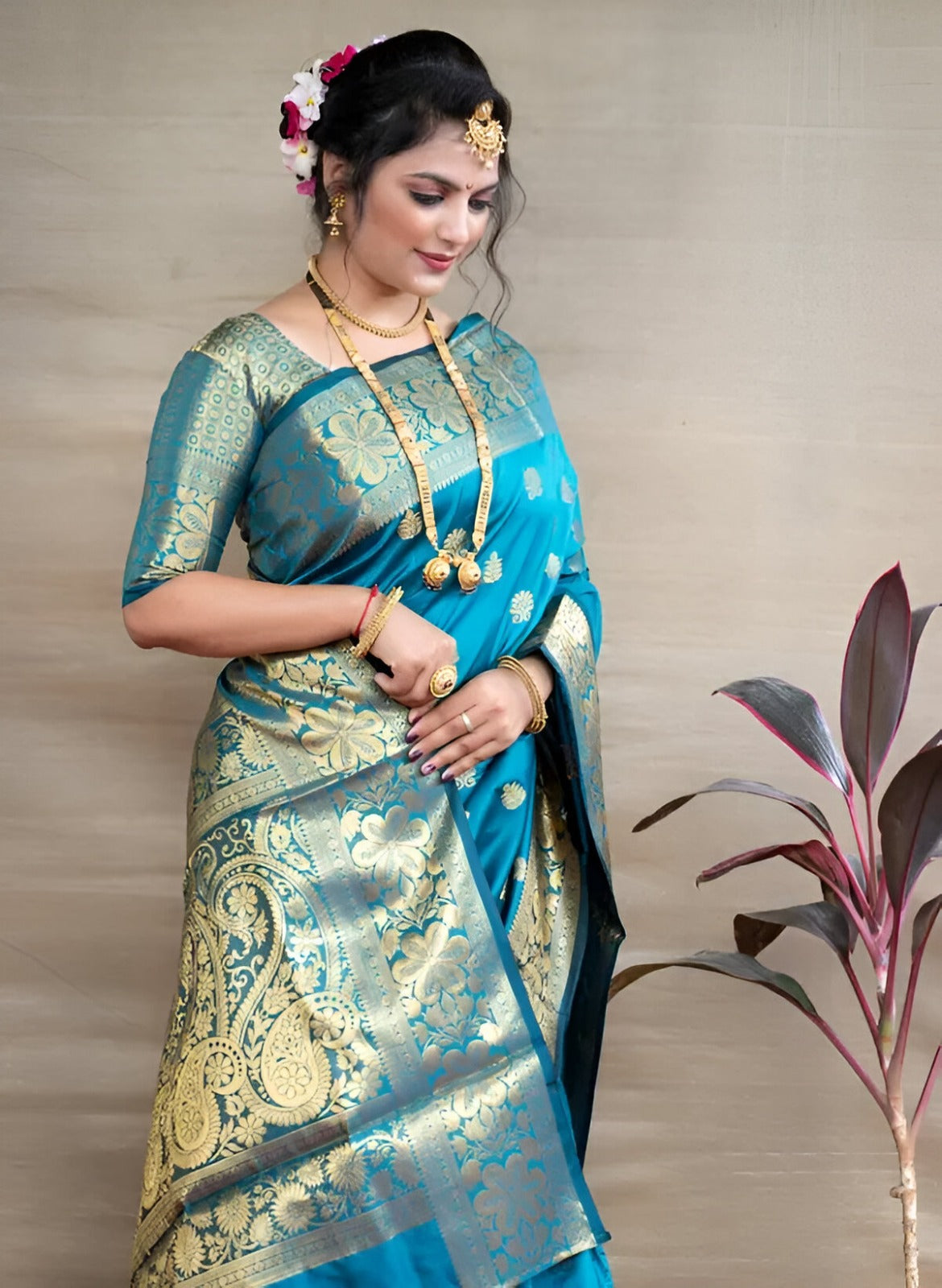 Elegant Firogi Paithani Silk Saree